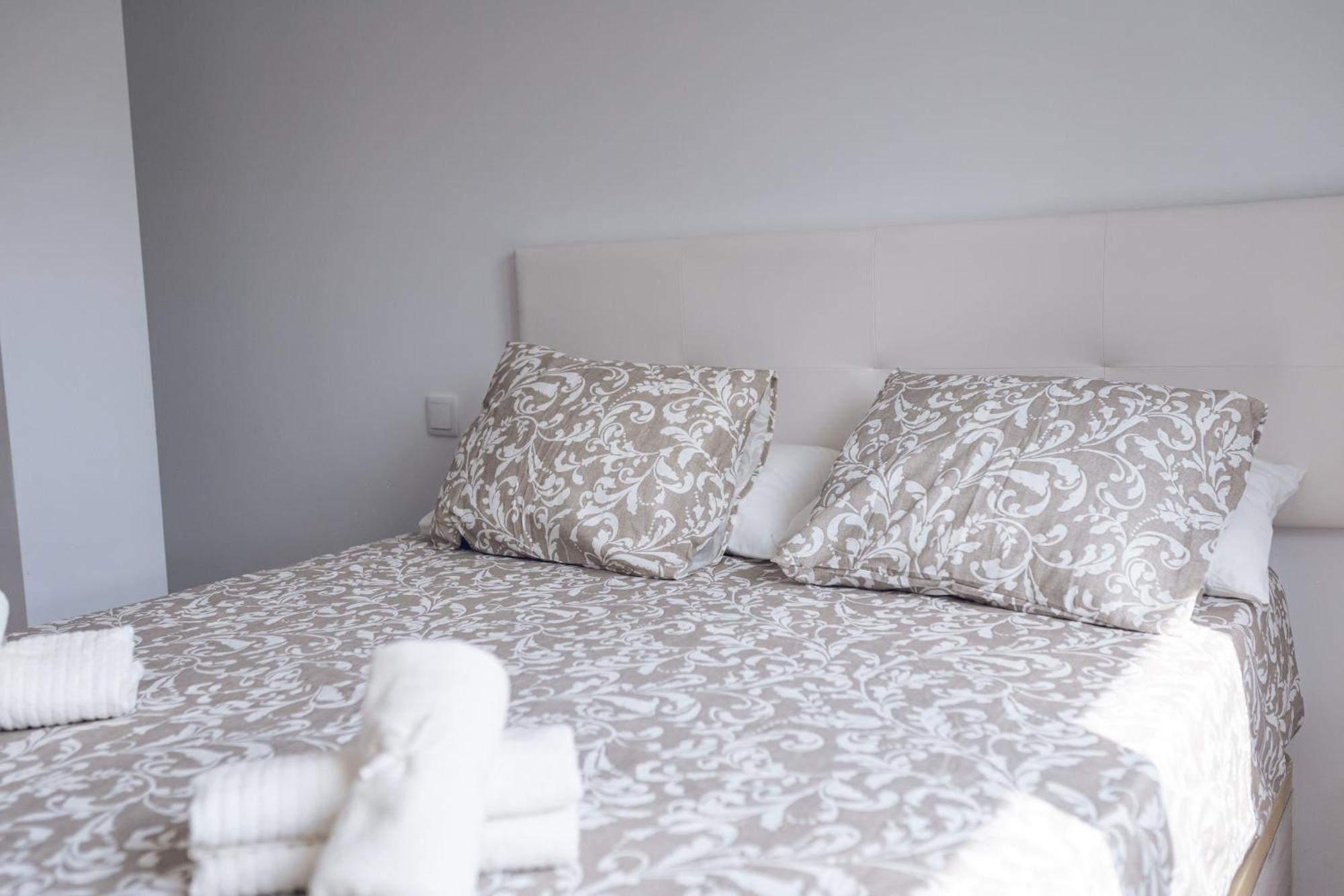 מדריד Alfalfa Atico Apartments מראה חיצוני תמונה